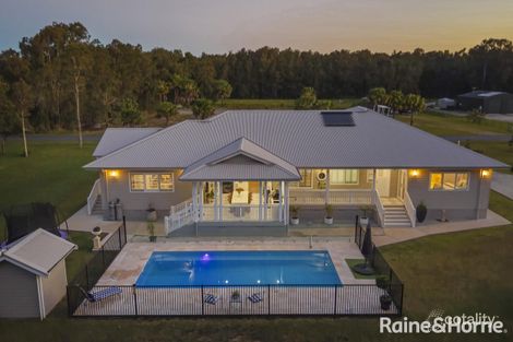 22 ALANS PL, YAMBA, NSW 2464