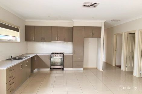 4/80 Westmoreland Rd, Sunshine North, VIC 3020