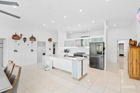 Property photo of 43 Riverside Parade Trinity Park QLD 4879