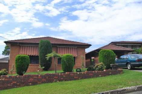 4 Marlen Pl, Woonona, NSW 2517