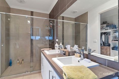 Property photo of 6 Tenneyson Close Armstrong Creek VIC 3217