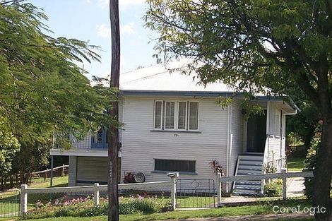Property photo of 28 Oates Avenue Holland Park QLD 4121