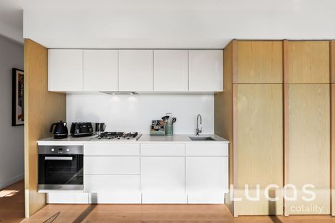 Property photo of 3204/8 Pearl River Road Docklands VIC 3008