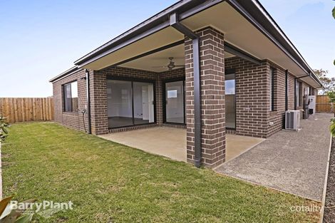 Property photo of 19 Coastal Drive Armstrong Creek VIC 3217