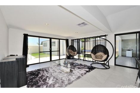 Property photo of 14 Calilly Way Baldivis WA 6171