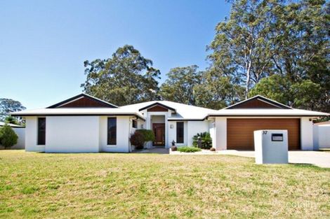 Property photo of 37 Rogers Drive Highfields QLD 4352