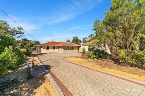 Property photo of 6 Madera Place Lesmurdie WA 6076