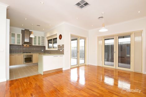 Property photo of 2/95 Cuthbert Road Reservoir VIC 3073