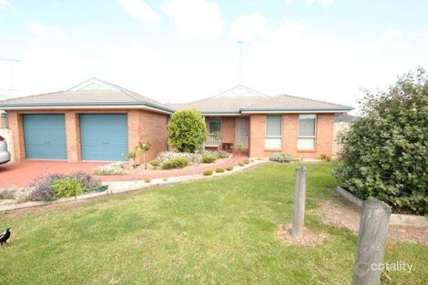 Property photo of 22 Laguna Place Grovedale VIC 3216