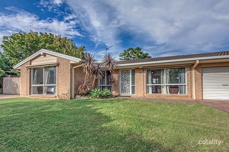 Property photo of 1 Darnay Place Ambarvale NSW 2560