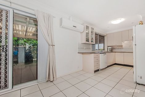Property photo of 1 Darnay Place Ambarvale NSW 2560