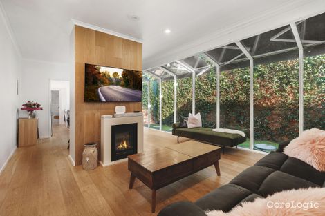 Property photo of 106 Graham Street Albert Park VIC 3206