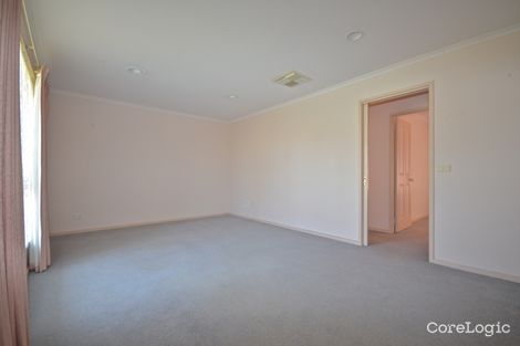 Property photo of 6 Lona Close Spring Gully VIC 3550