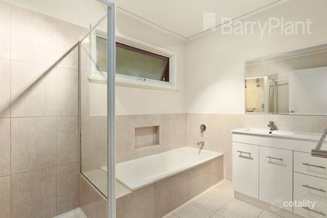 Property photo of 42 Maylands Crescent Glen Waverley VIC 3150