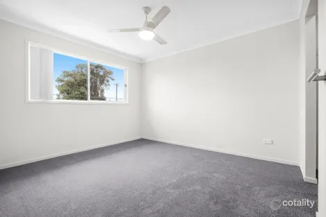 Property photo of 2145 Wynnum Road Wynnum West QLD 4178