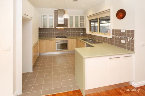 Property photo of 2/95 Cuthbert Road Reservoir VIC 3073