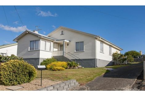 Property photo of 225 Bligh Street Warrane TAS 7018