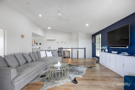 Property photo of 17 Woodlands Drive Eimeo QLD 4740