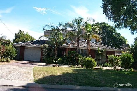24 Helena Cres, Thornlie, WA 6108