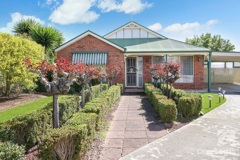 Property photo of 11 Templeton Place West Wodonga VIC 3690