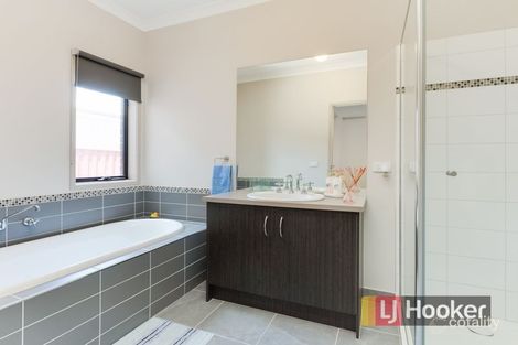 Property photo of 14 Nature Avenue Officer VIC 3809