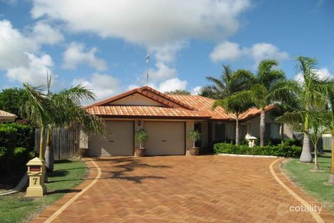 Property photo of 7 Woodglen Close Bargara QLD 4670
