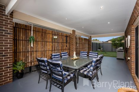 Property photo of 14 Brownlow Drive Point Cook VIC 3030