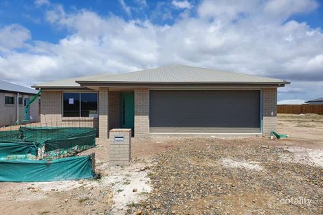 37 Imperial Cct, Eli Waters, QLD 4655