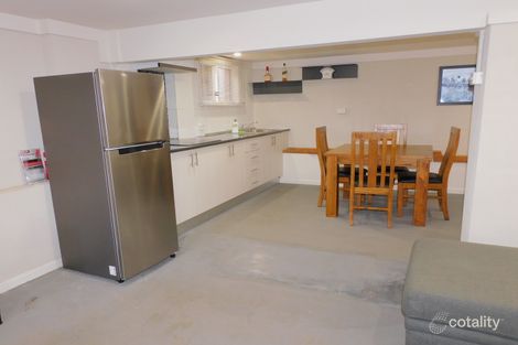 17 Green Valley Gr, Meadow Heights, VIC 3048