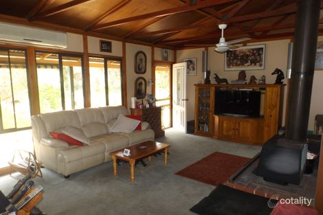 Property photo of 62 Benrua Road Clackline WA 6564