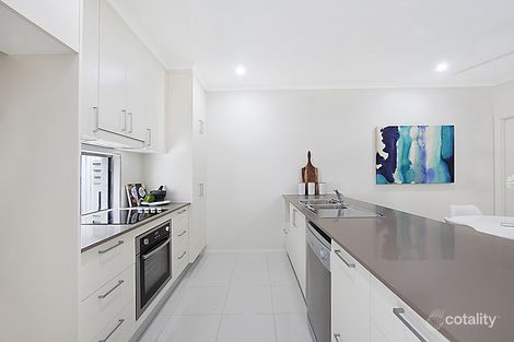 Property photo of 39 Holyoak Avenue Oonoonba QLD 4811