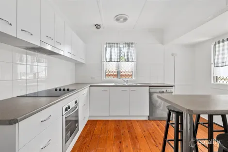 Property photo of 19 Douglas Road Rocklea QLD 4106