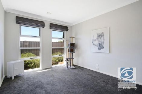Property photo of 2 Clarendon Avenue Wodonga VIC 3690