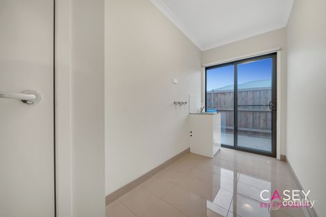 Property photo of 69 Everard Avenue Clyde North VIC 3978