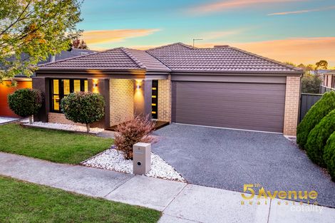 Property photo of 6 Gidran Way Clyde North VIC 3978