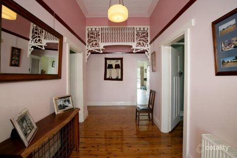 Property photo of 32 Belmore Street Junee NSW 2663