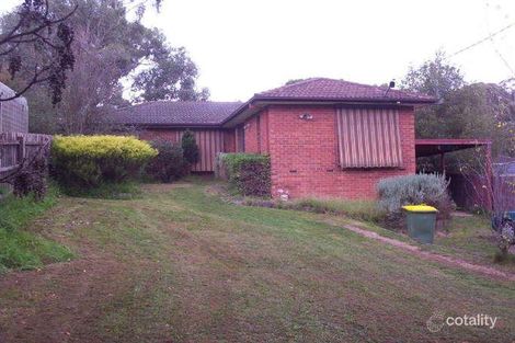 42 Station Rd, Seville, VIC 3139
