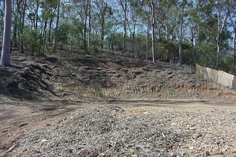 33 Flounder Cres, Toolooa, QLD 4680