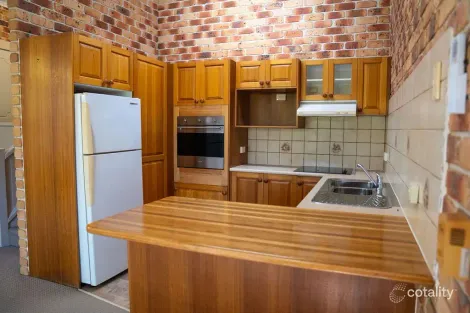 Property photo of 8 Pearce Drive Coffs Harbour NSW 2450