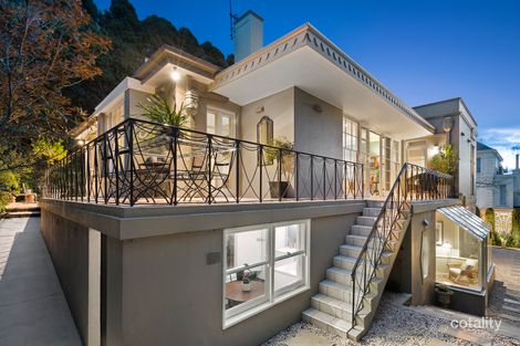Property photo of 2 Blackfriars Close Toorak VIC 3142