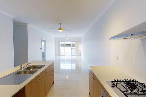 Property photo of 24 Cuddlepie Turn Banksia Grove WA 6031