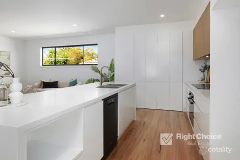 Property photo of 11 Hicks Terrace Shell Cove NSW 2529