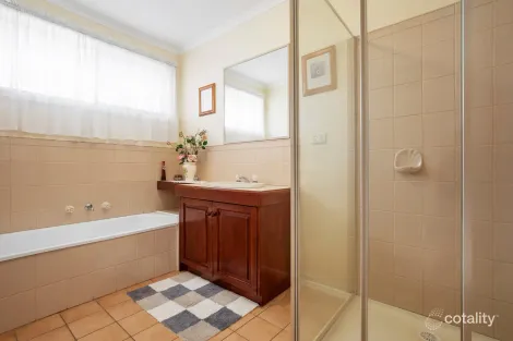 Property photo of 11 Schneider Crescent Clarinda VIC 3169