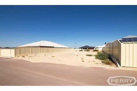 Property photo of 15 Elderslie Rise Madora Bay WA 6210