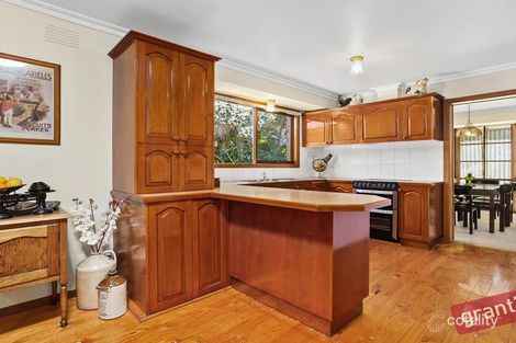 Property photo of 16 Oaks Court Lysterfield South VIC 3156