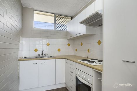 Property photo of 2/208 Oxley Avenue Margate QLD 4019