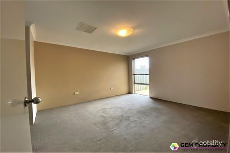 Property photo of 10 Fareham Crescent Wellard WA 6170