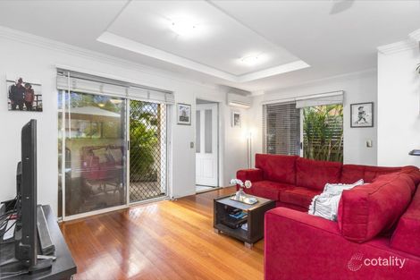 Property photo of 2/20 Dalmore Street Ashgrove QLD 4060