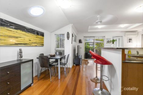 Property photo of 2/20 Dalmore Street Ashgrove QLD 4060