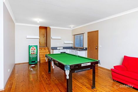 Property photo of 4 Colin Street Berkeley Vale NSW 2261